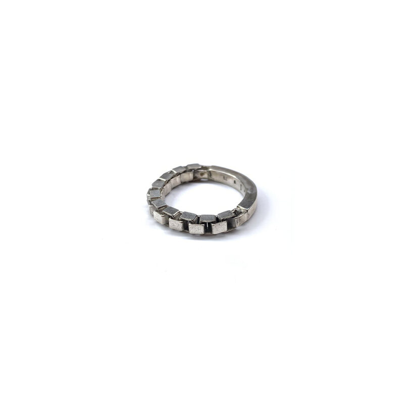 Venetian Link Ring